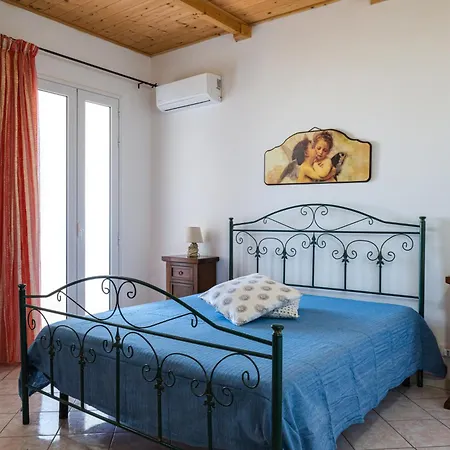 Angeli Nel Salento Cocumola